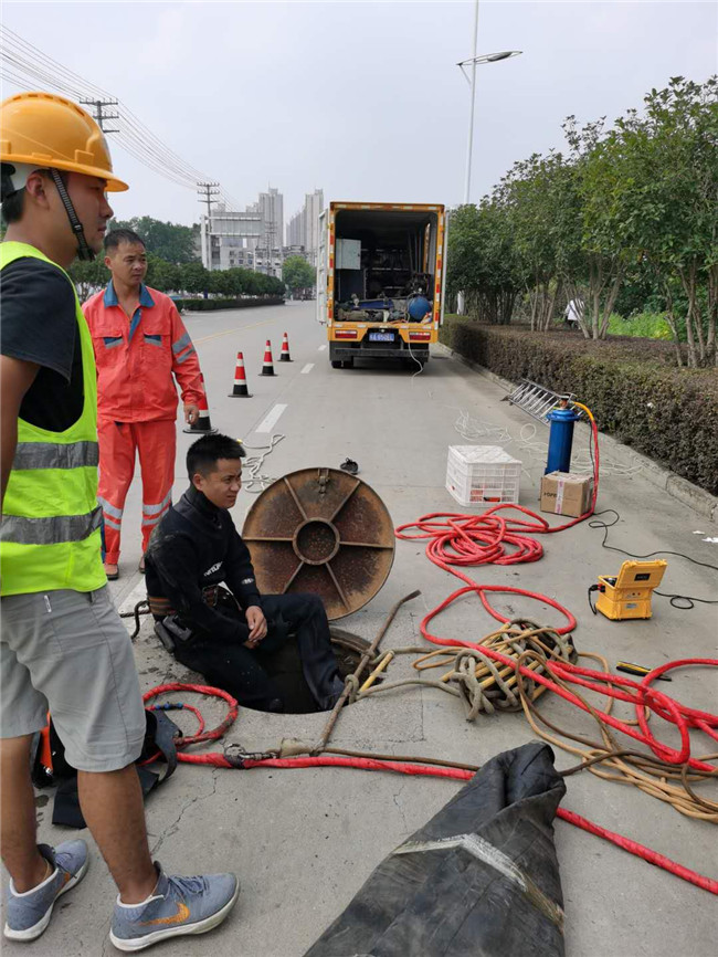 新平翻衬法管道修复技术主要工序